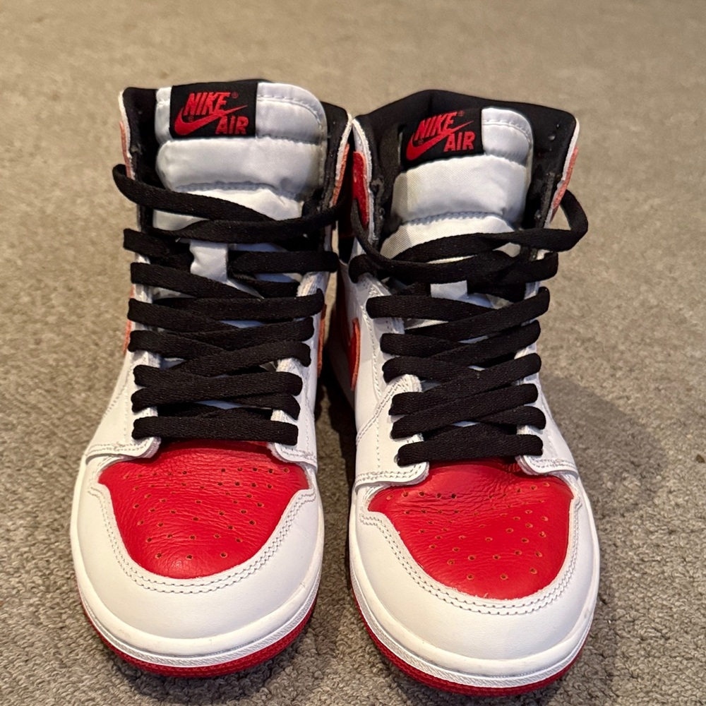 Nike Air Jordan 1 Retro High OG Heritage Woman’s Sneaker